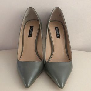 Shoemint Silver Pump